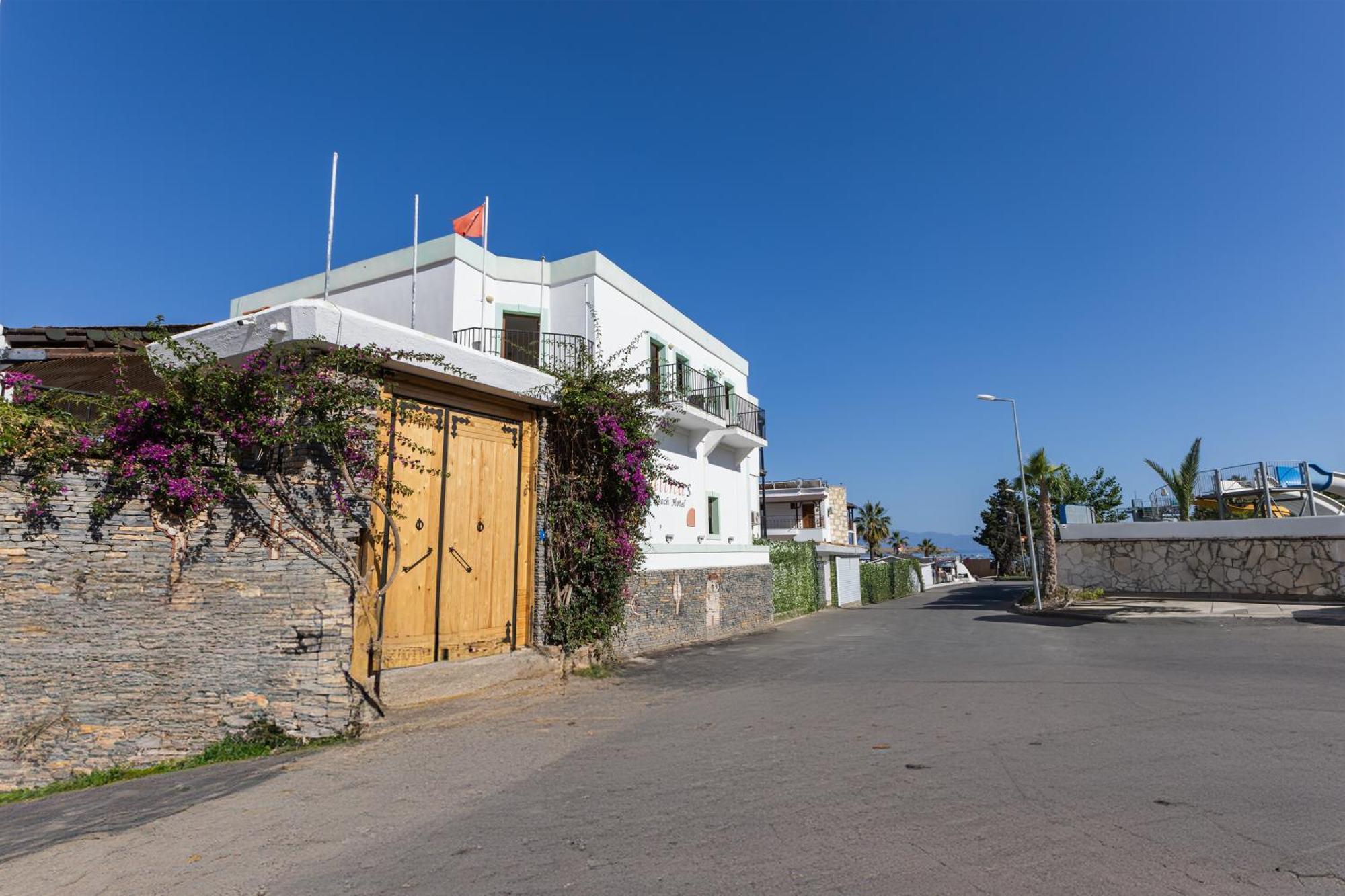 Salinas Beach Hotel Bodrum-Boutique Concept Gümbet Εξωτερικό φωτογραφία
