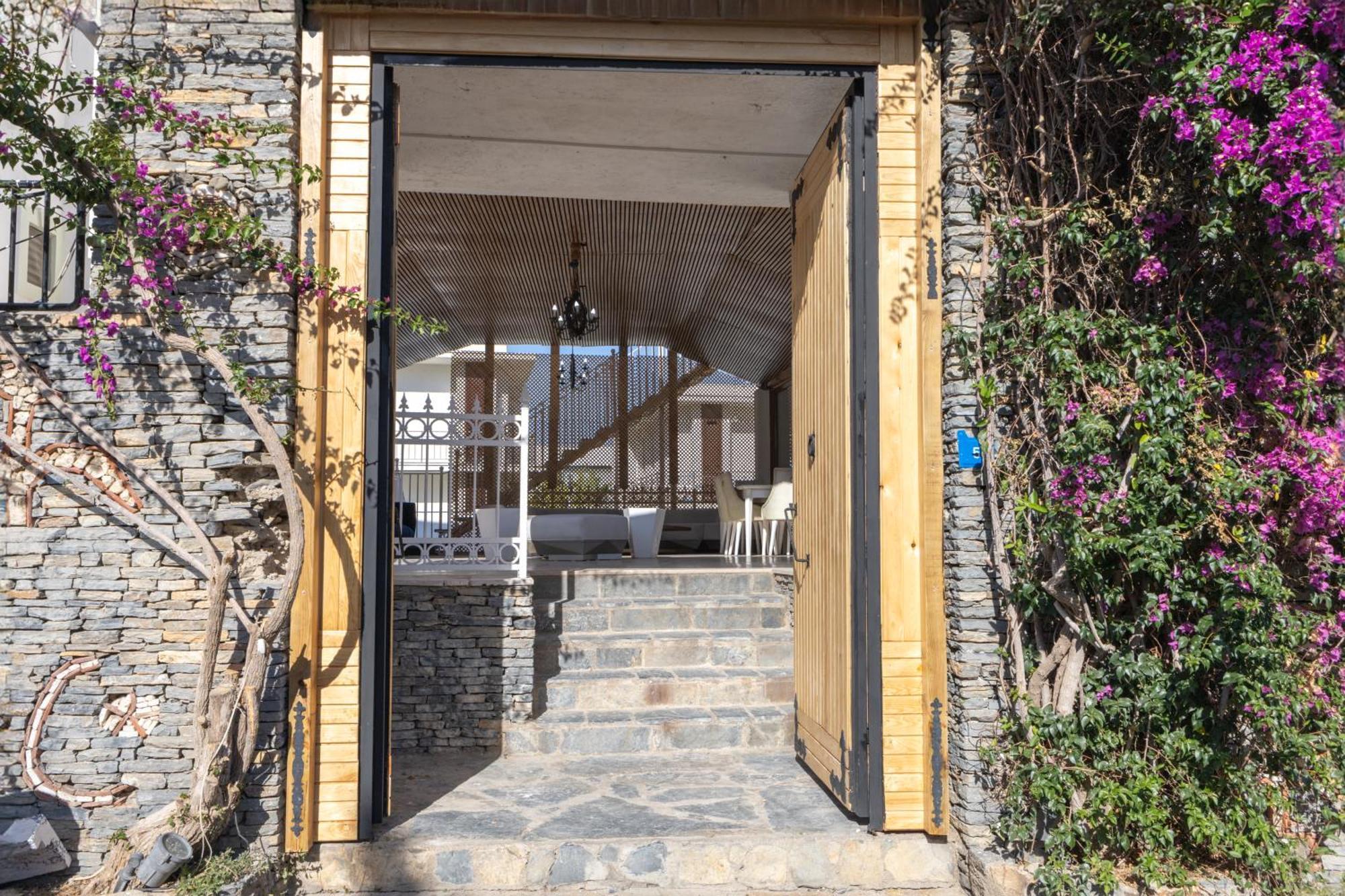 Salinas Beach Hotel Bodrum-Boutique Concept Gümbet Εξωτερικό φωτογραφία